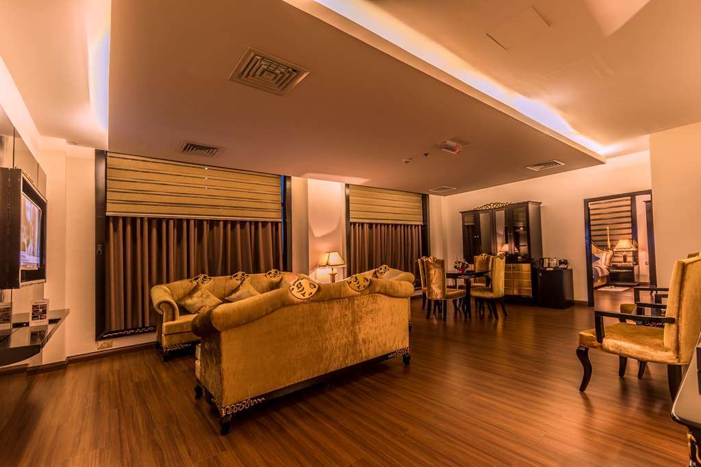Hotel Golden Tulip Headington Ruwi Maskat Zimmer foto